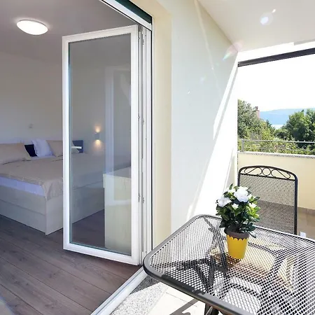 Judita Apartman *
